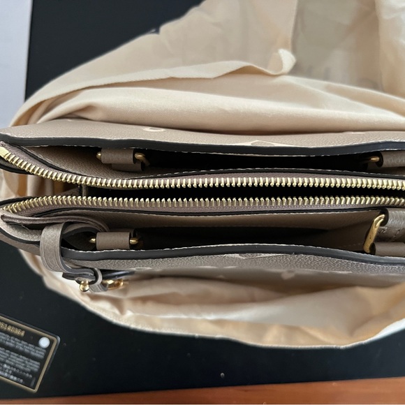 Louis Vuitton Petite Palias in Dove&Cream - Picture 3 of 6